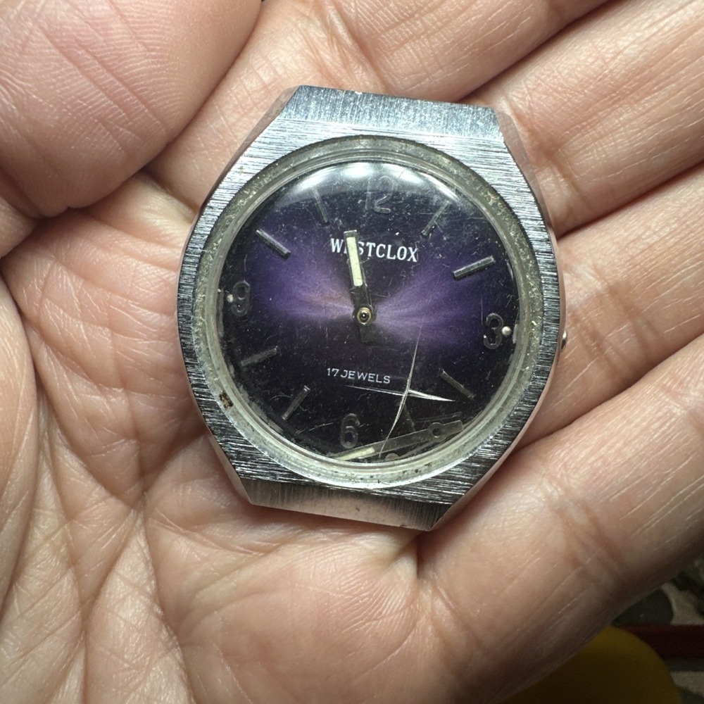 Vintage Rare Purple WESTCLOX 17 jewels Mens watch 37mm - For Repair  - No Crown